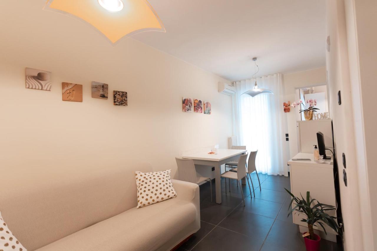 Ca Sottomarina Gli Appartamenti In Centro Apartsuite Εξωτερικό φωτογραφία